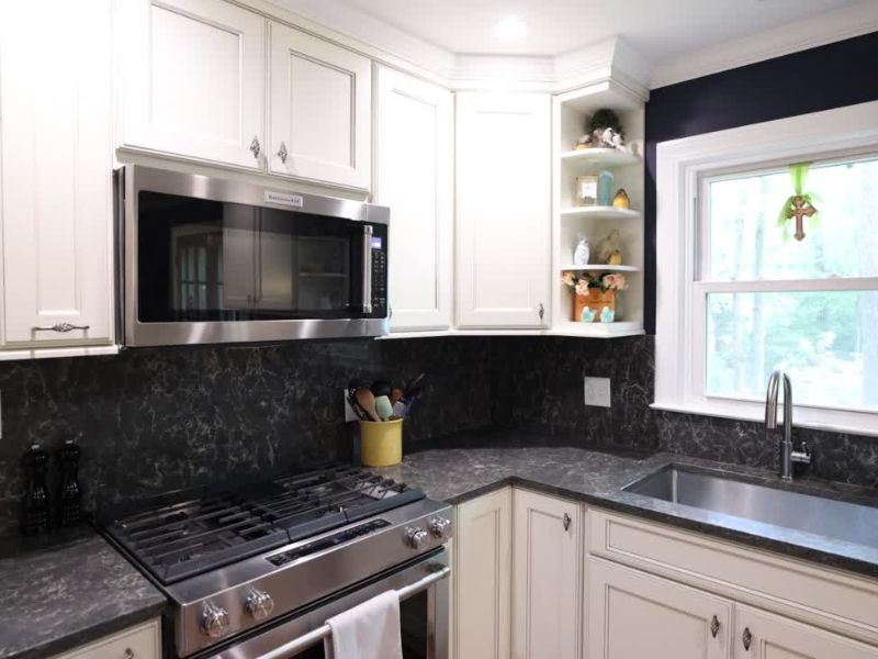 prikaz kuhinje sa šporetom